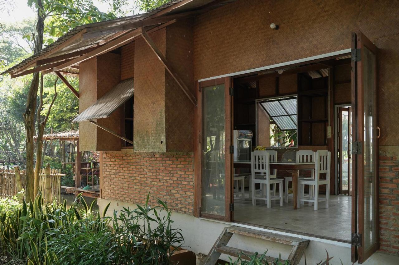 Art House At Chiangdao - Lake House Chiang Dao Exteriér fotografie